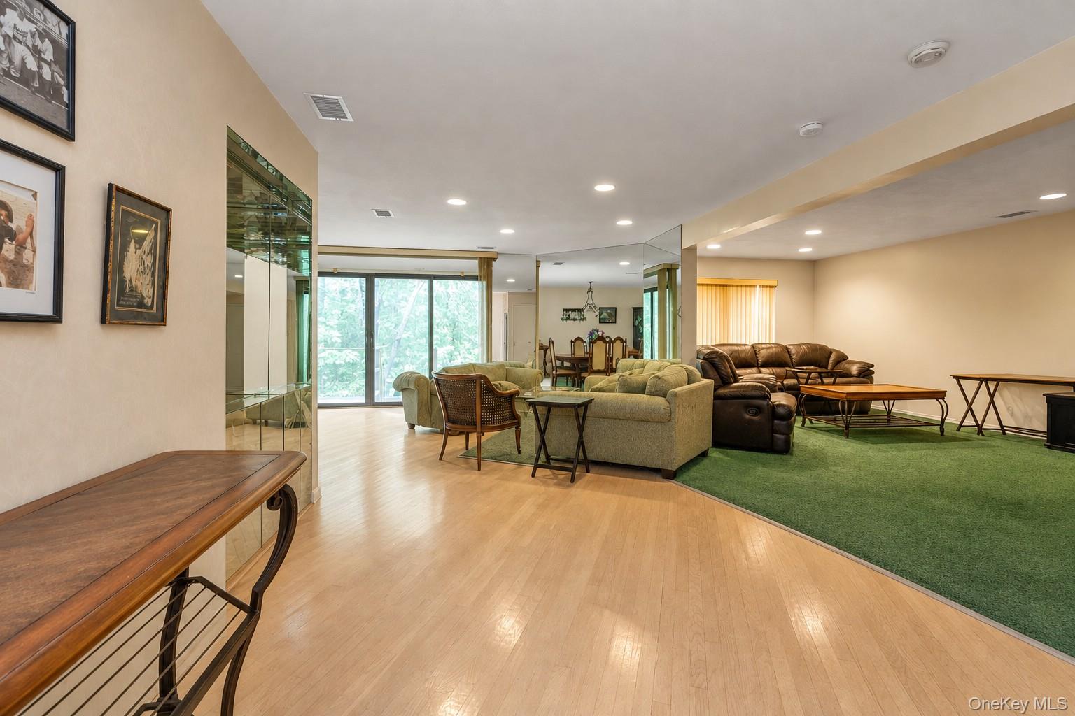 7 Wimbledon Drive Property Photo 3