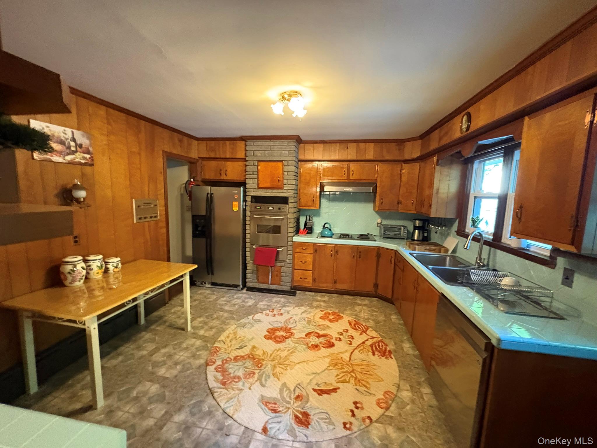 1360 Gulf Road Property Photo 7