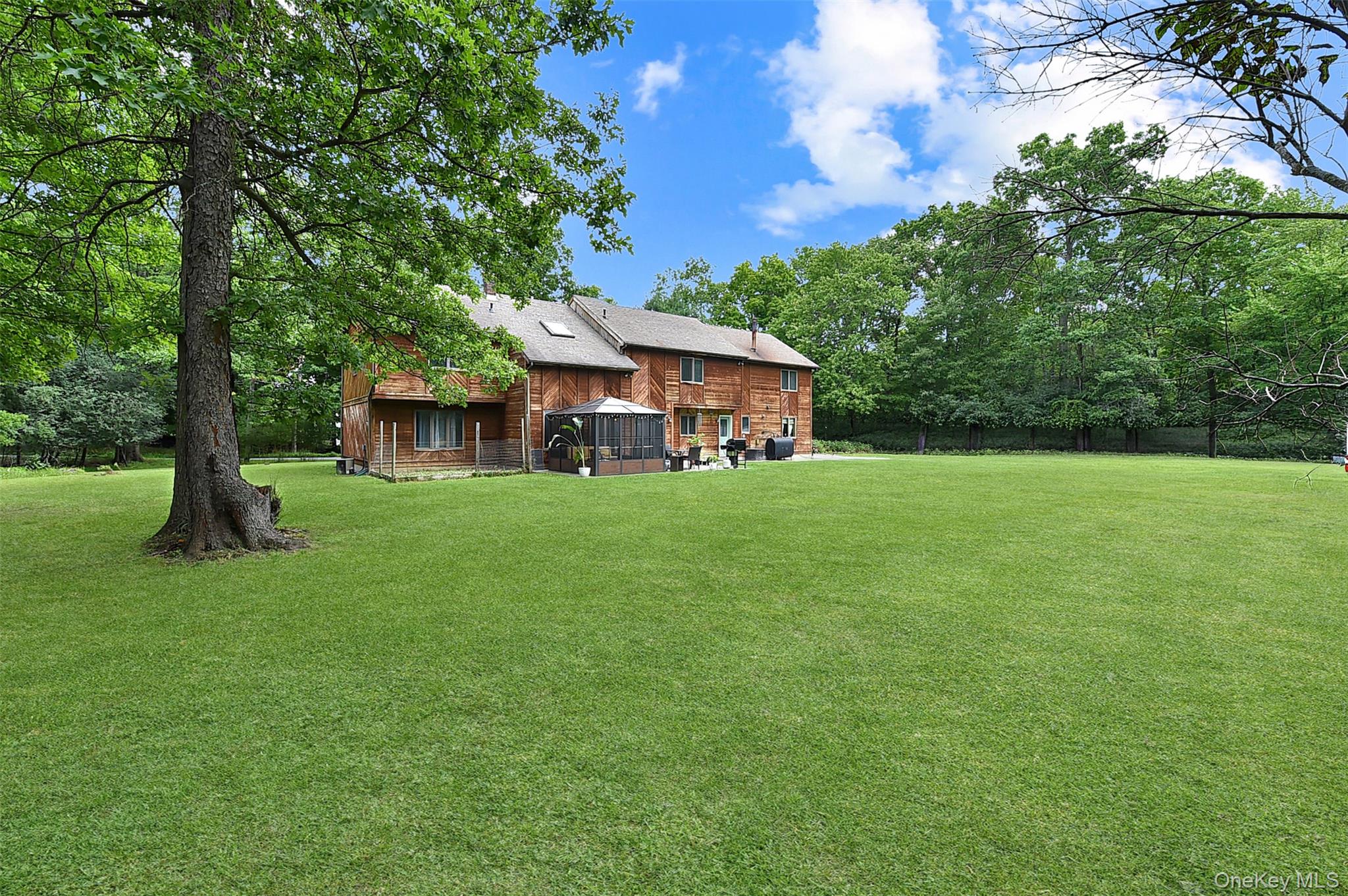 243 Hill Road Property Photo 4