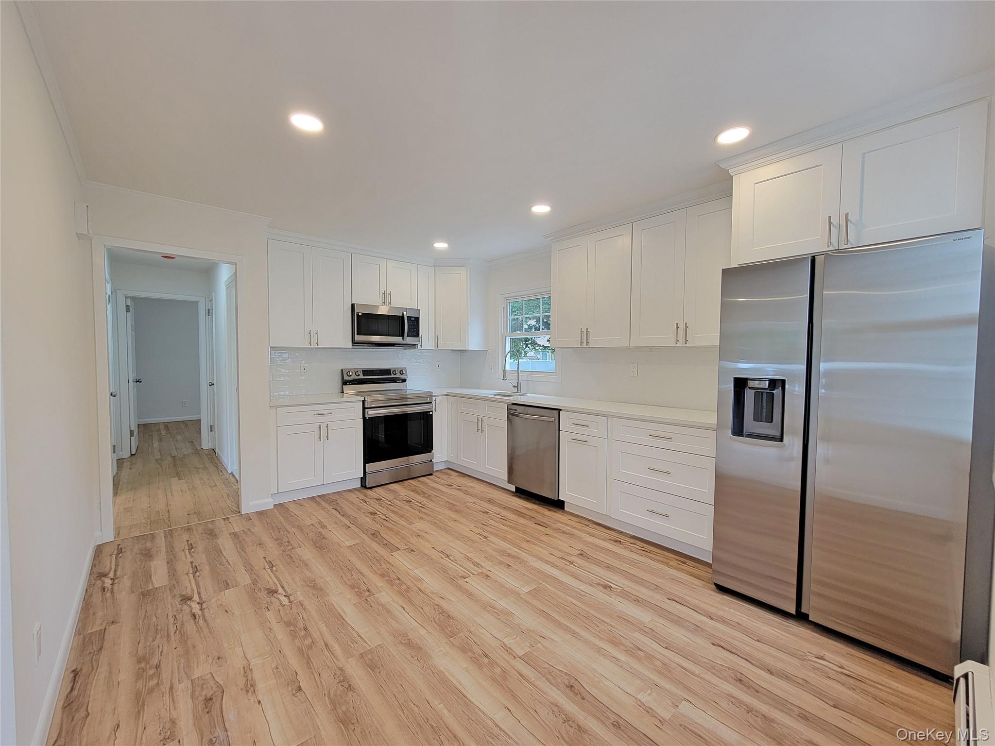 392 3rd Avenue Property Photo 5