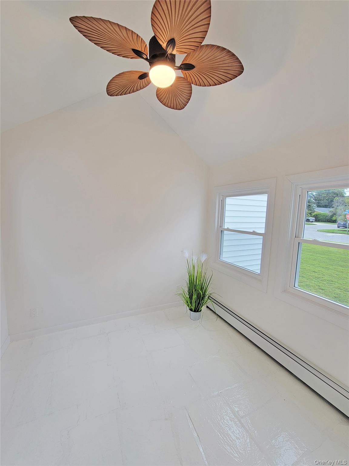 392 3rd Avenue Property Photo 14