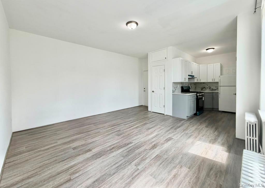 2011 Himrod Street Property Photo 2