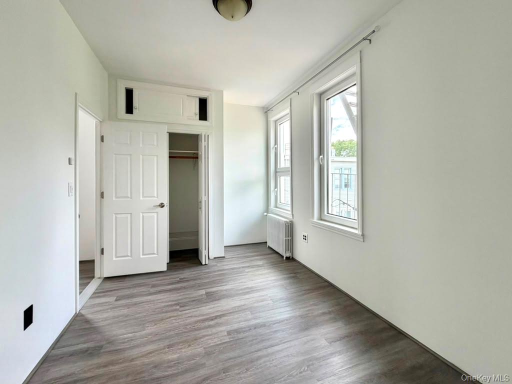2011 Himrod Street Property Photo 8