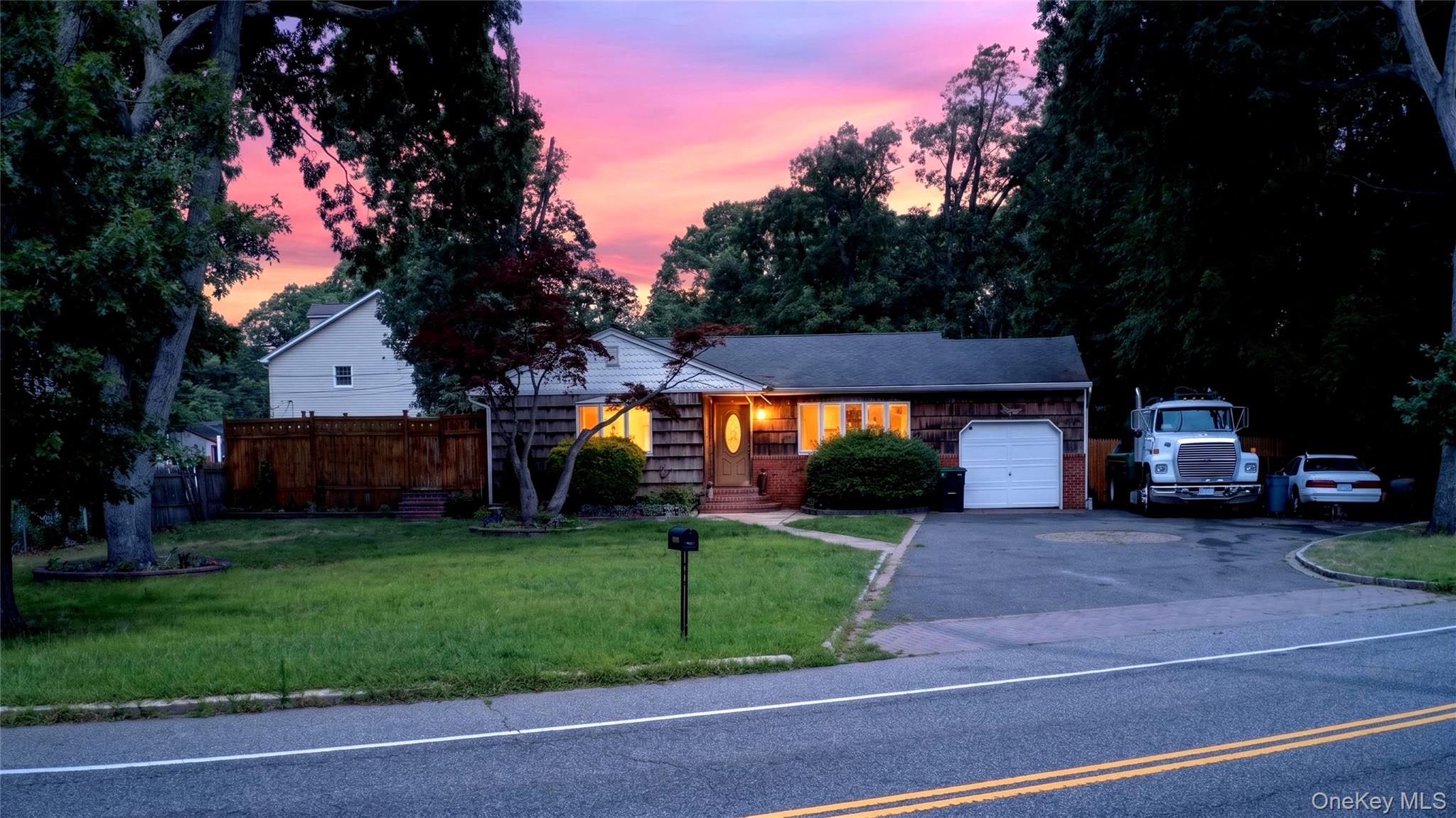 2109 Orinoco Drive Property Photo 1