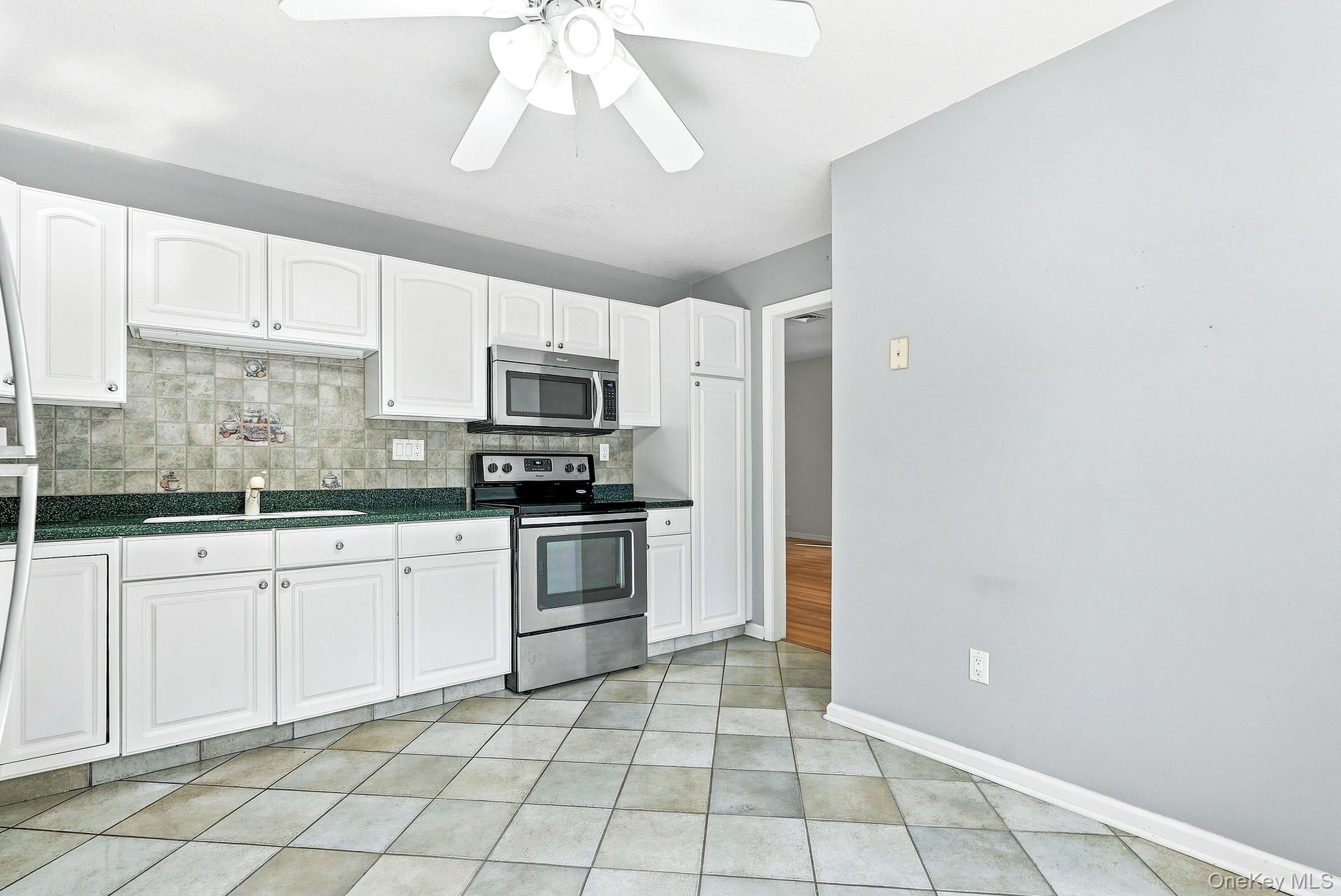 790 Heritage Hills B Property Photo 5
