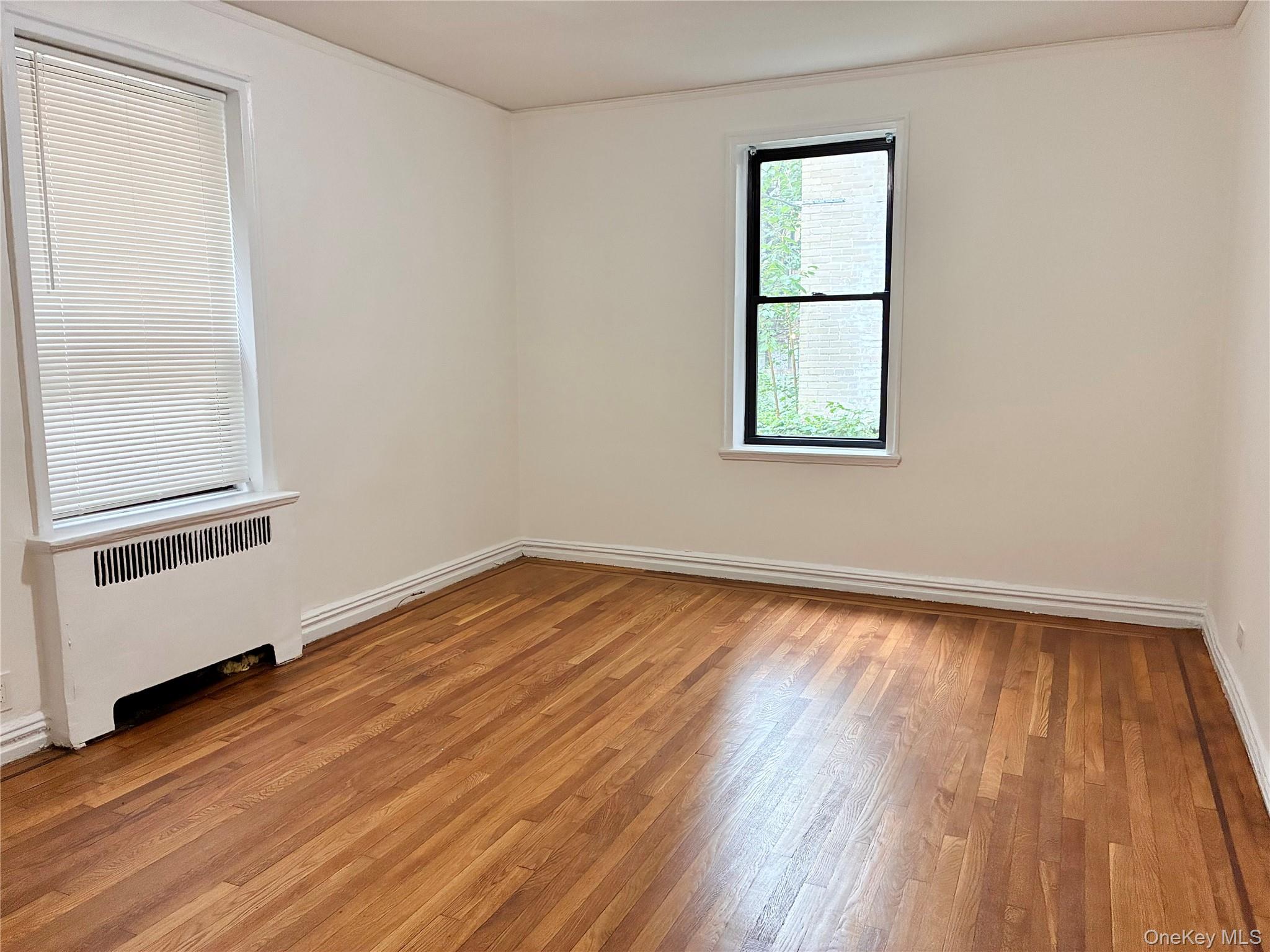 2685 Creston Avenue 1b Property Photo 9