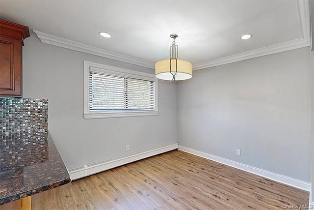 20 Perry Boulevard 1 Property Photo 5