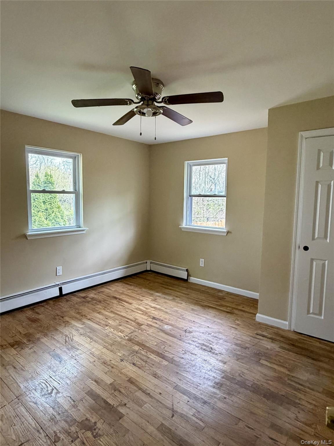 14 Mastic Boulevard Property Photo 5