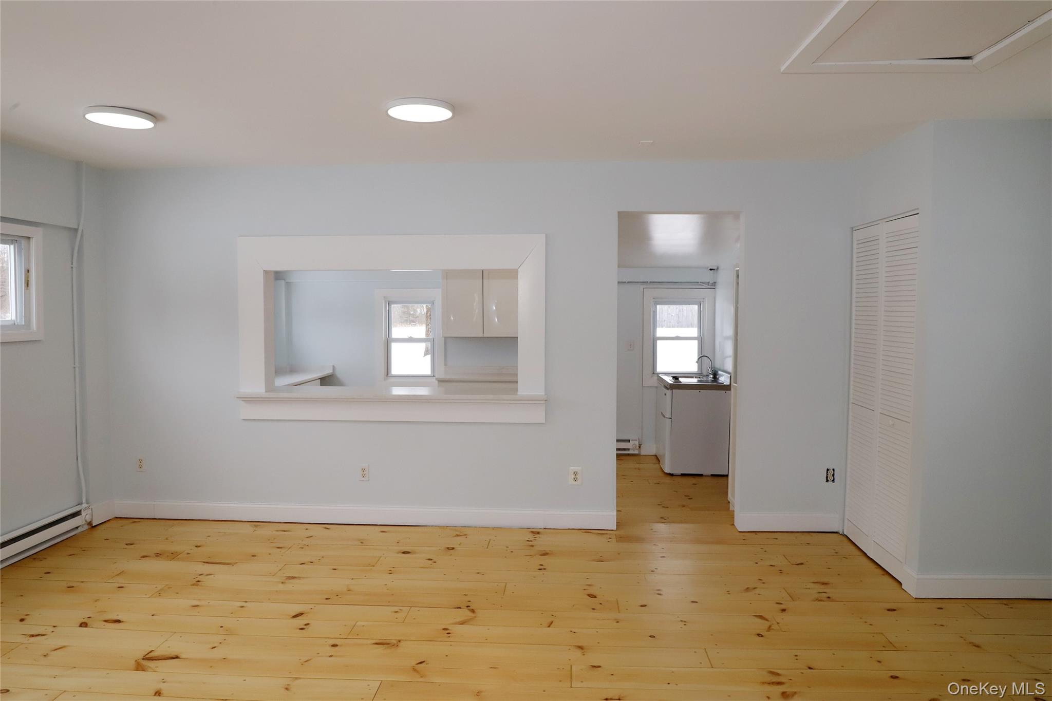 7217 Albany Post Road Property Photo 2