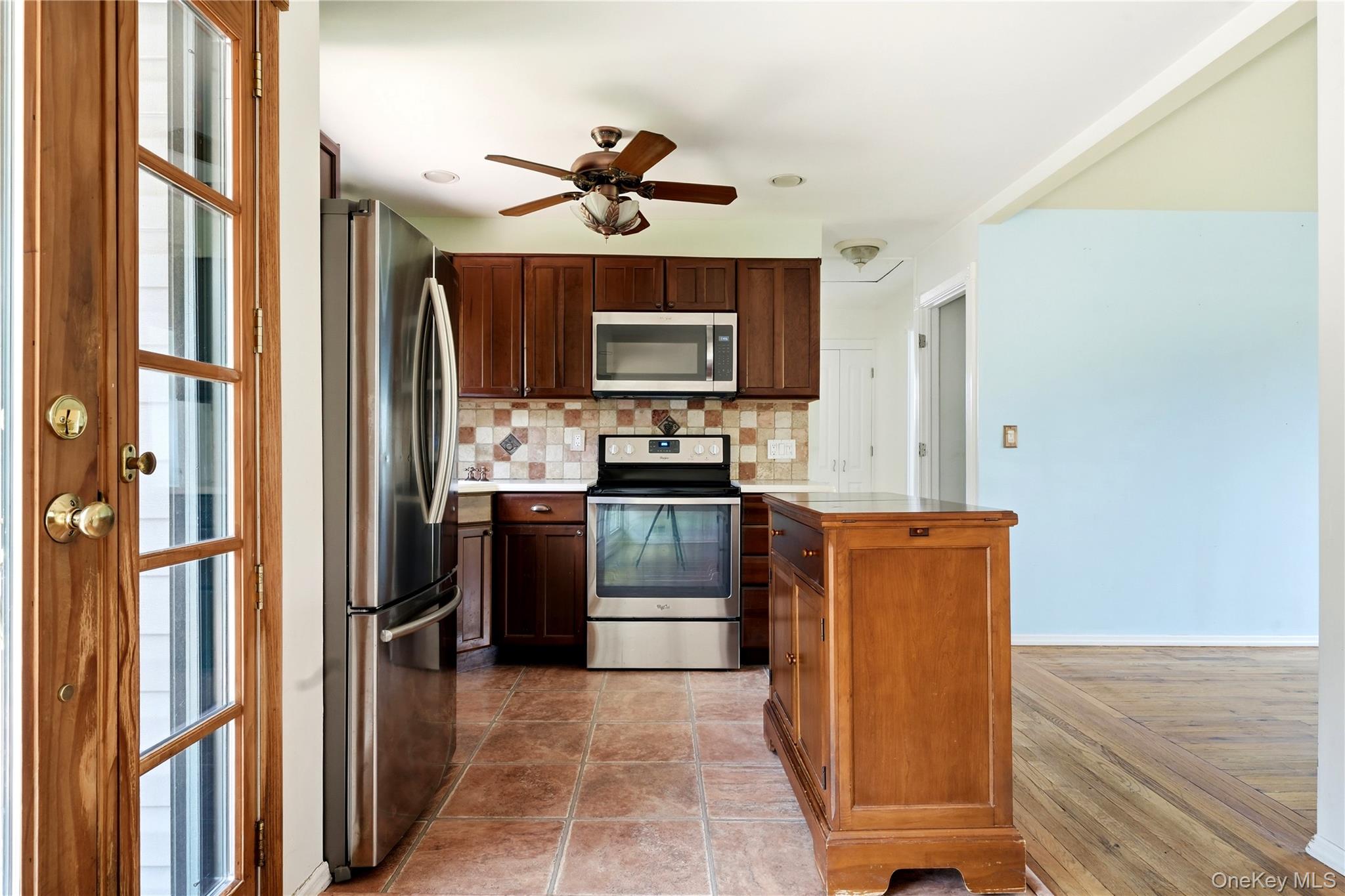 188 1st Avenue Property Photo 5