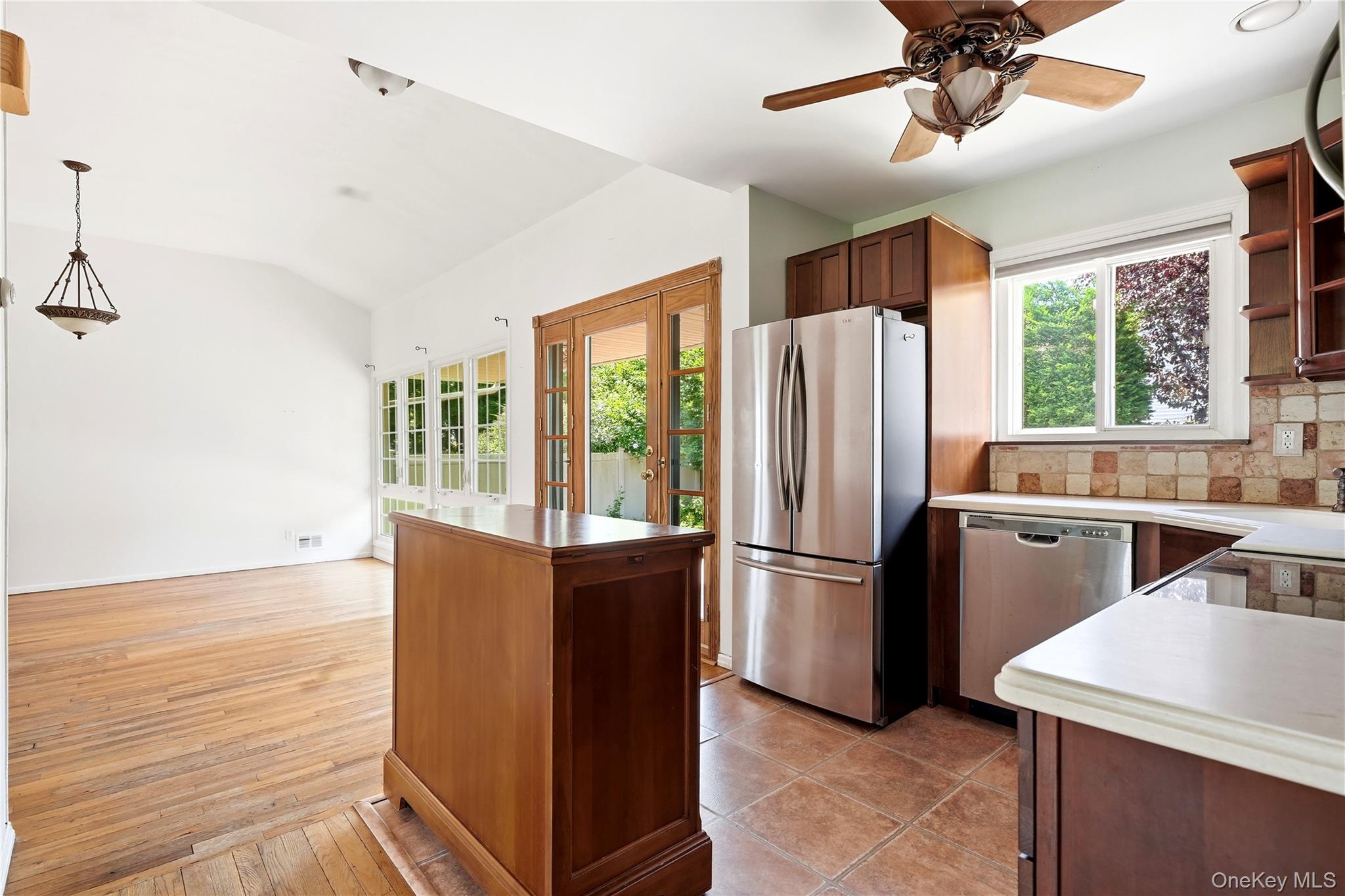 188 1st Avenue Property Photo 10