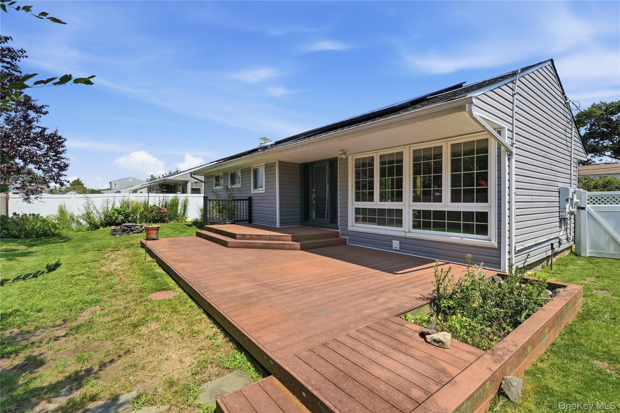 188 1st Avenue Property Photo 19