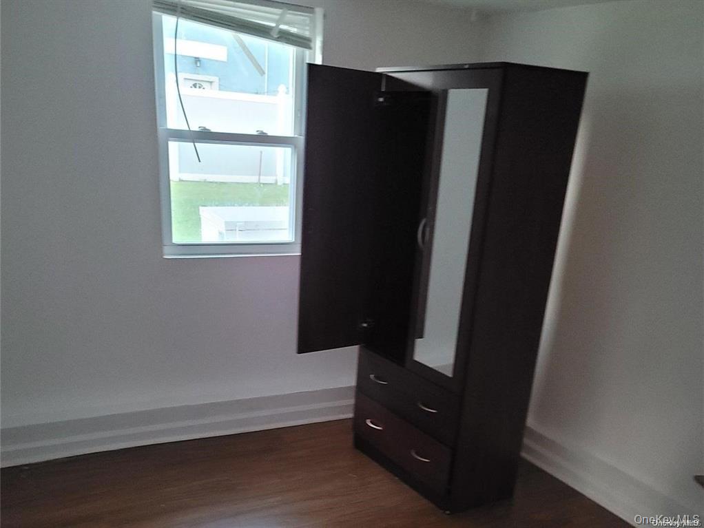124 10th Avenue Property Photo 5