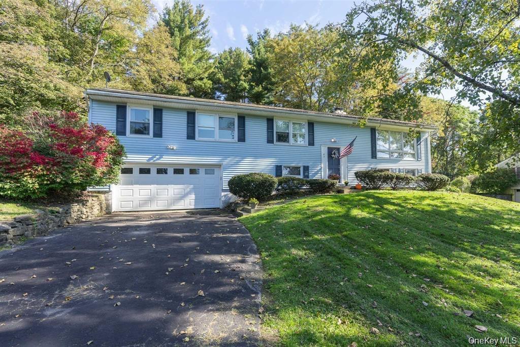 45 Clover Hill Drive Property Photo 1