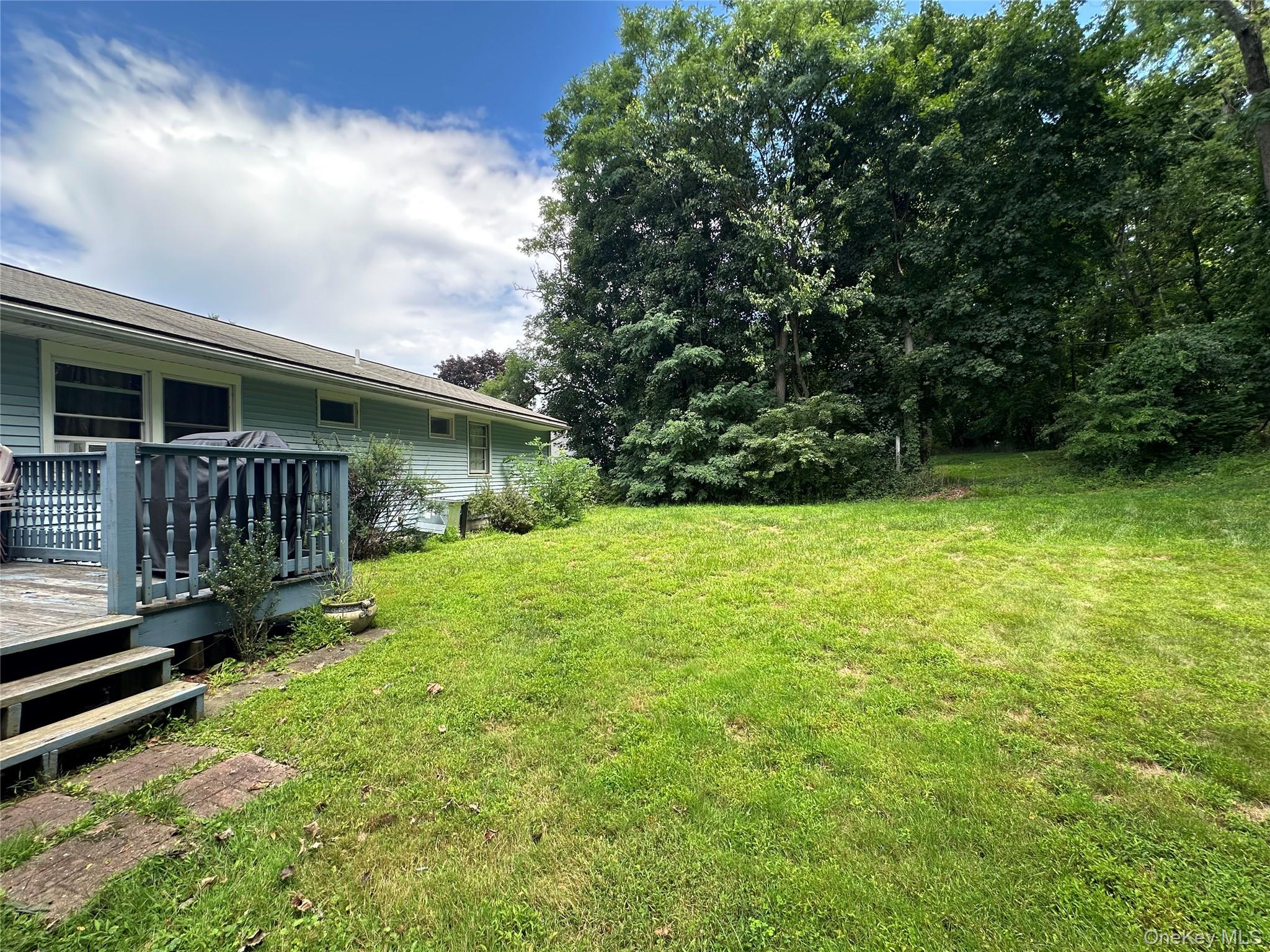 45 Clover Hill Drive Property Photo 3