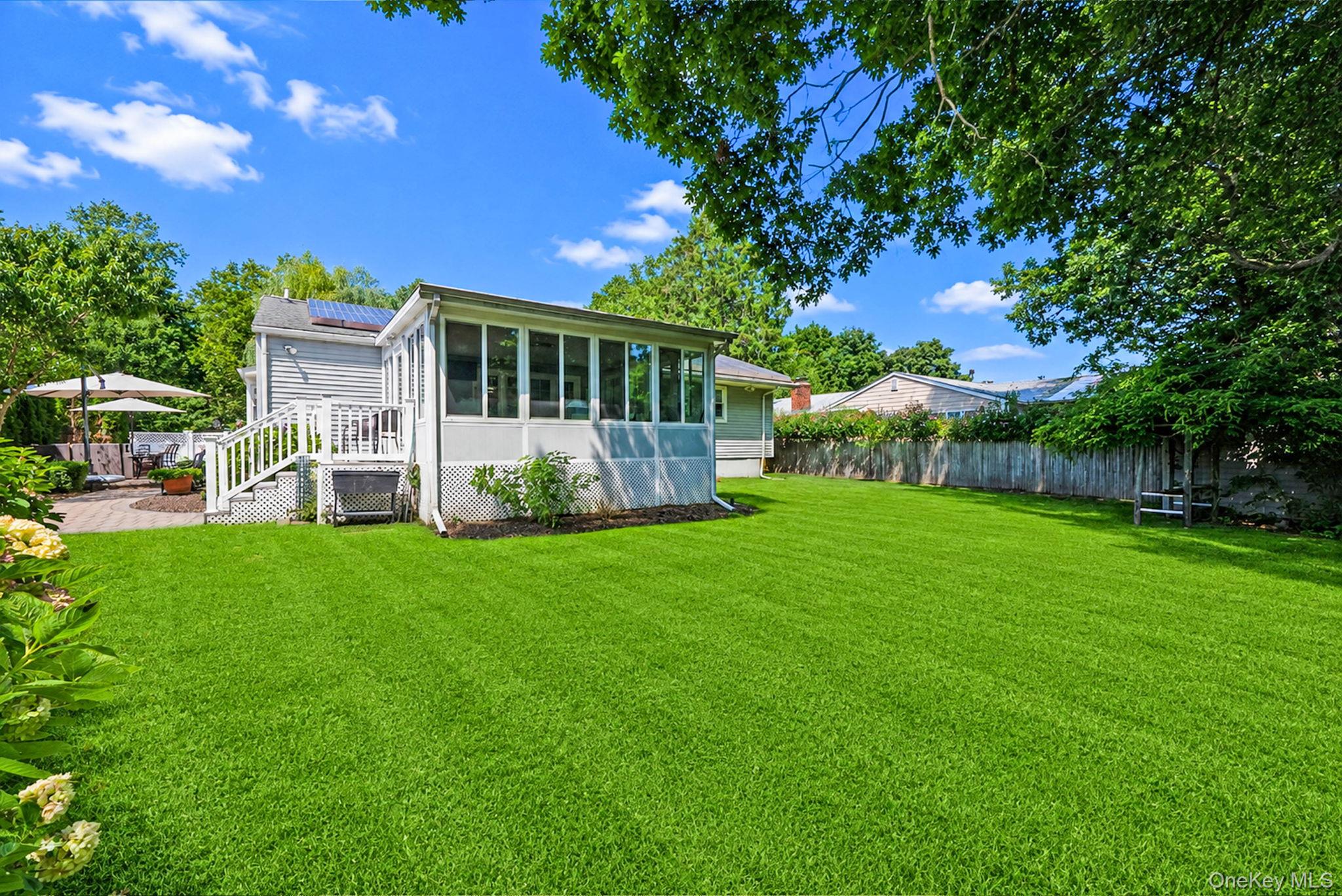 15 Locksley Lane Property Photo 6