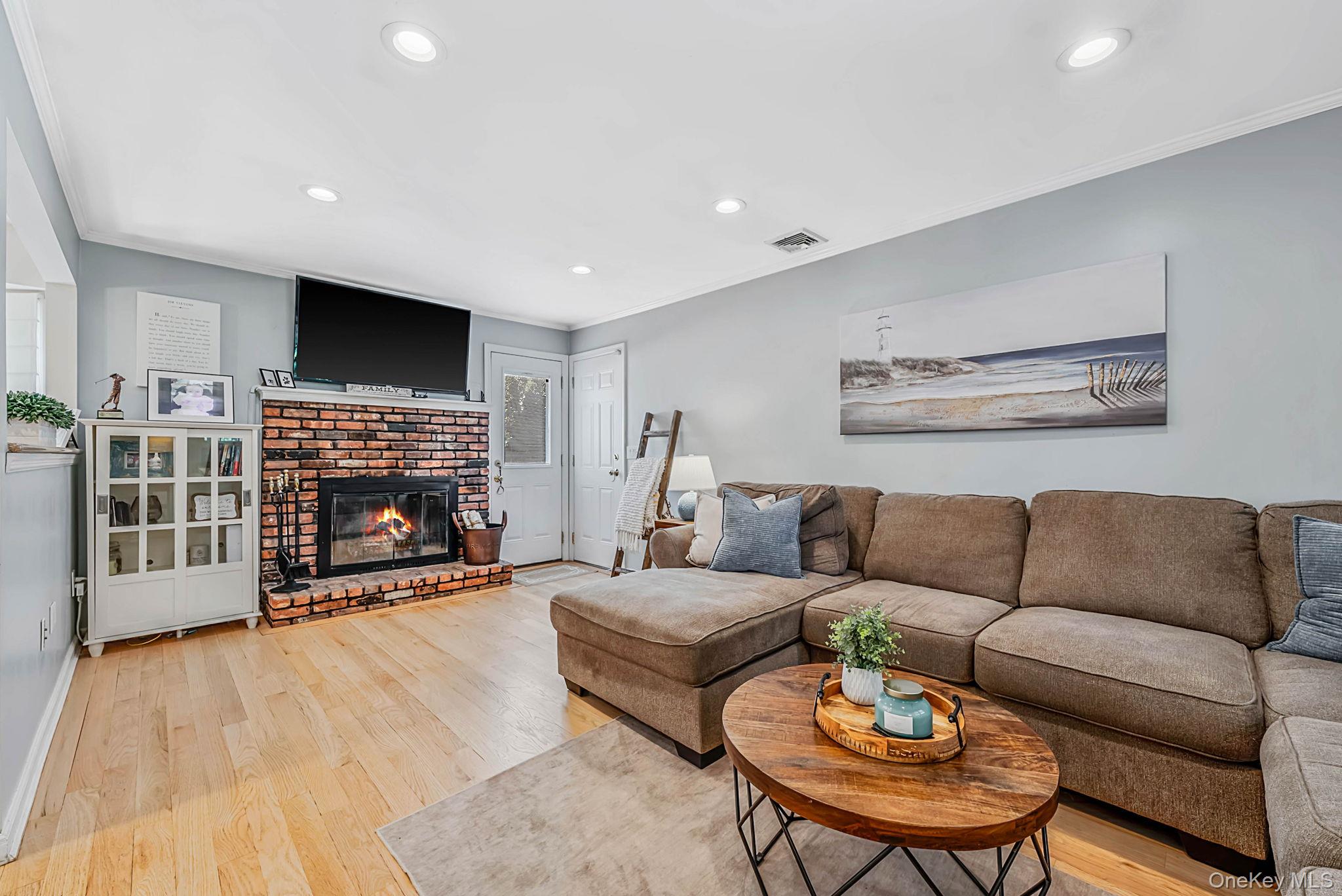 15 Locksley Lane Property Photo 8