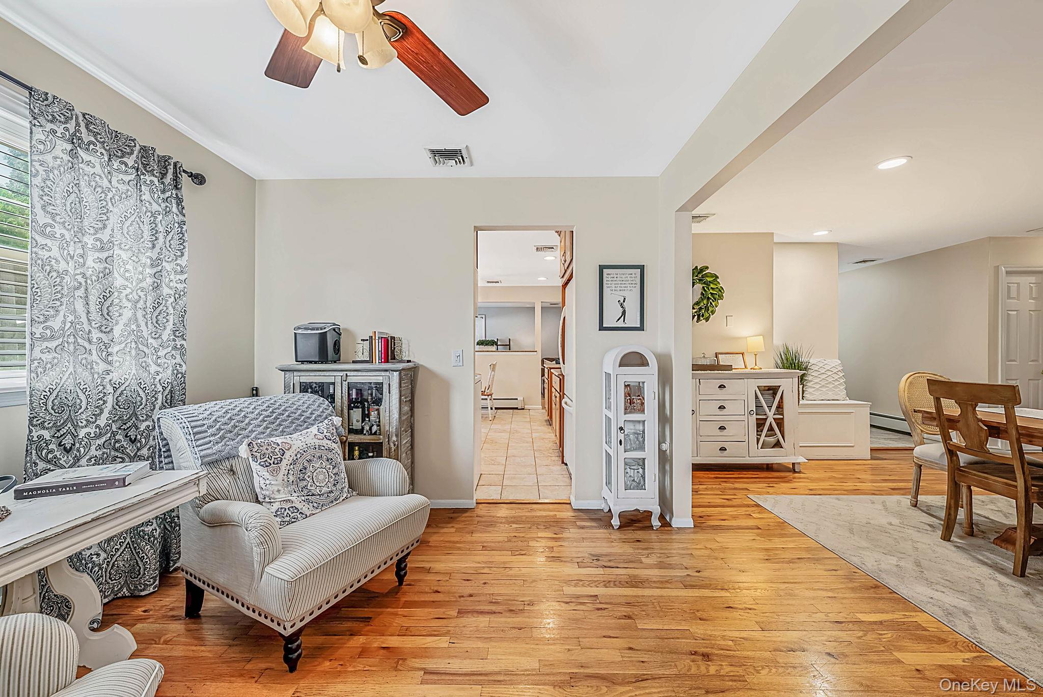 15 Locksley Lane Property Photo 14