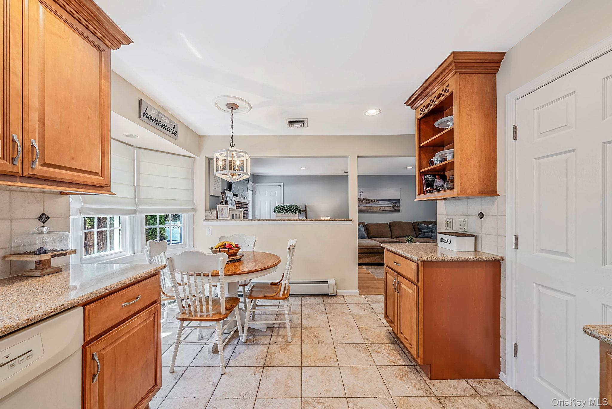 15 Locksley Lane Property Photo 17