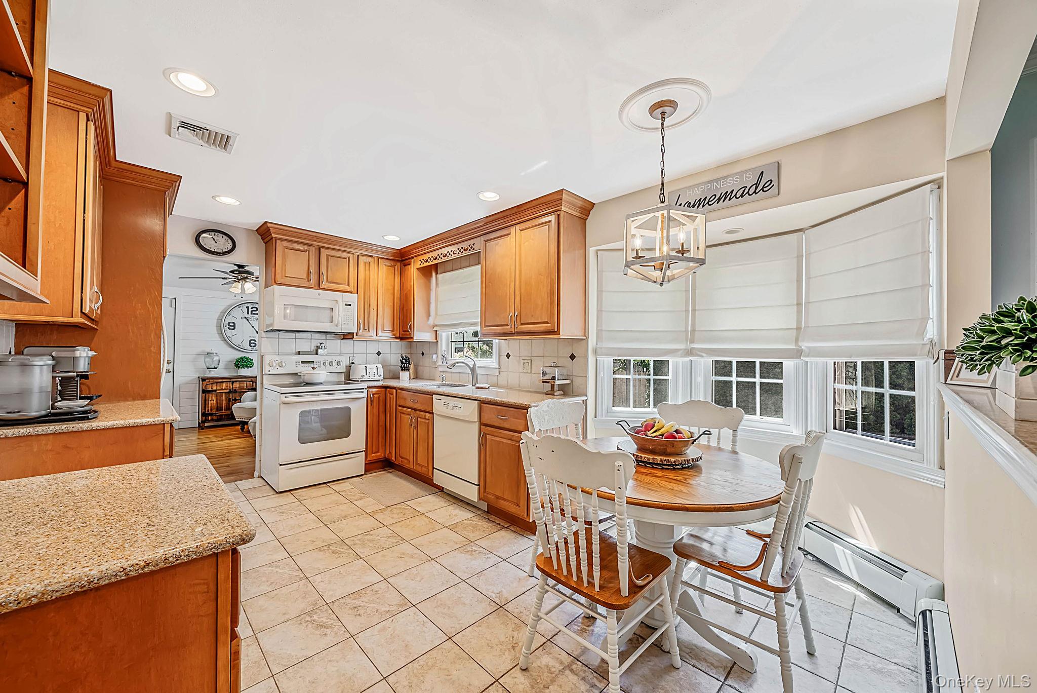 15 Locksley Lane Property Photo 18