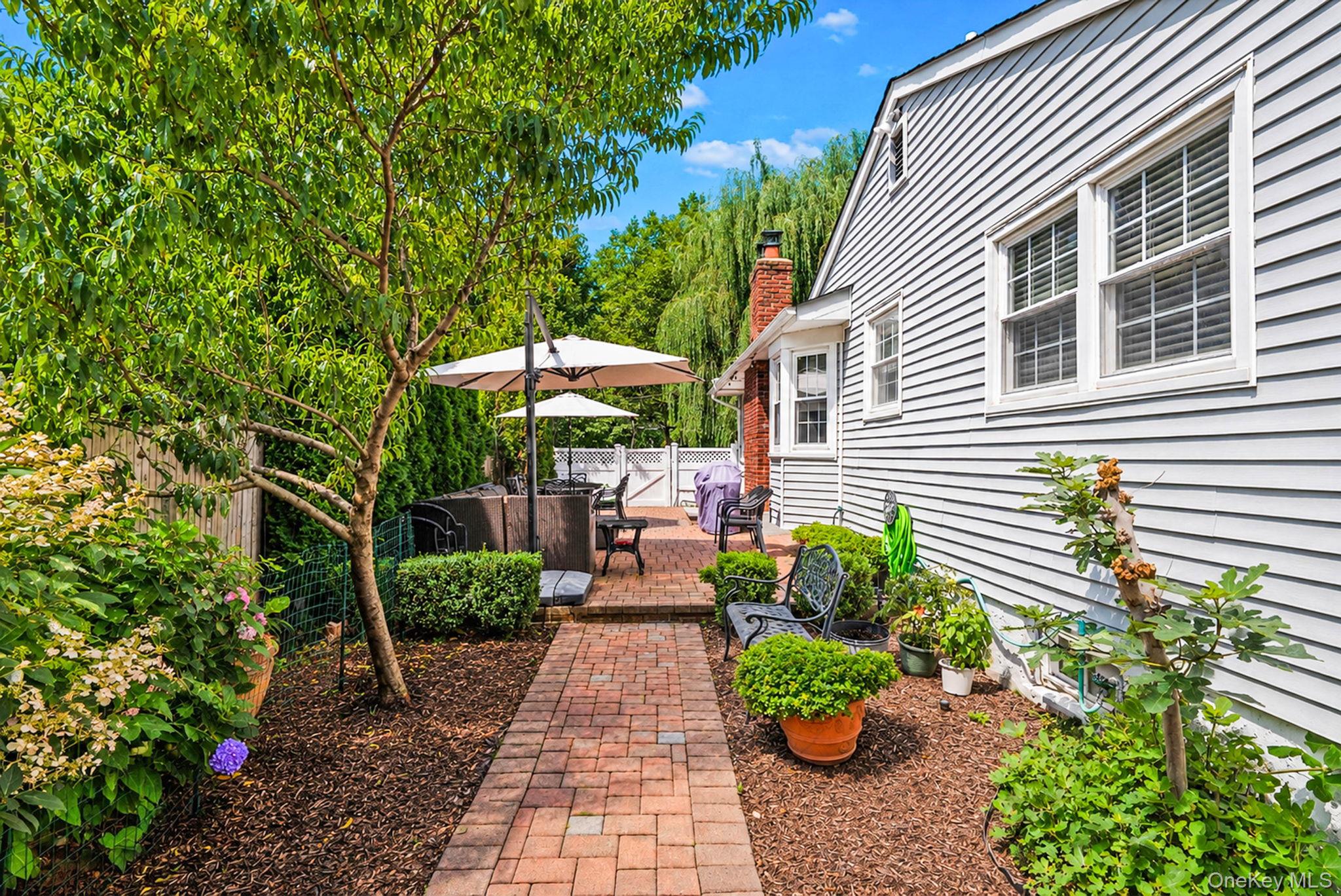 15 Locksley Lane Property Photo 33