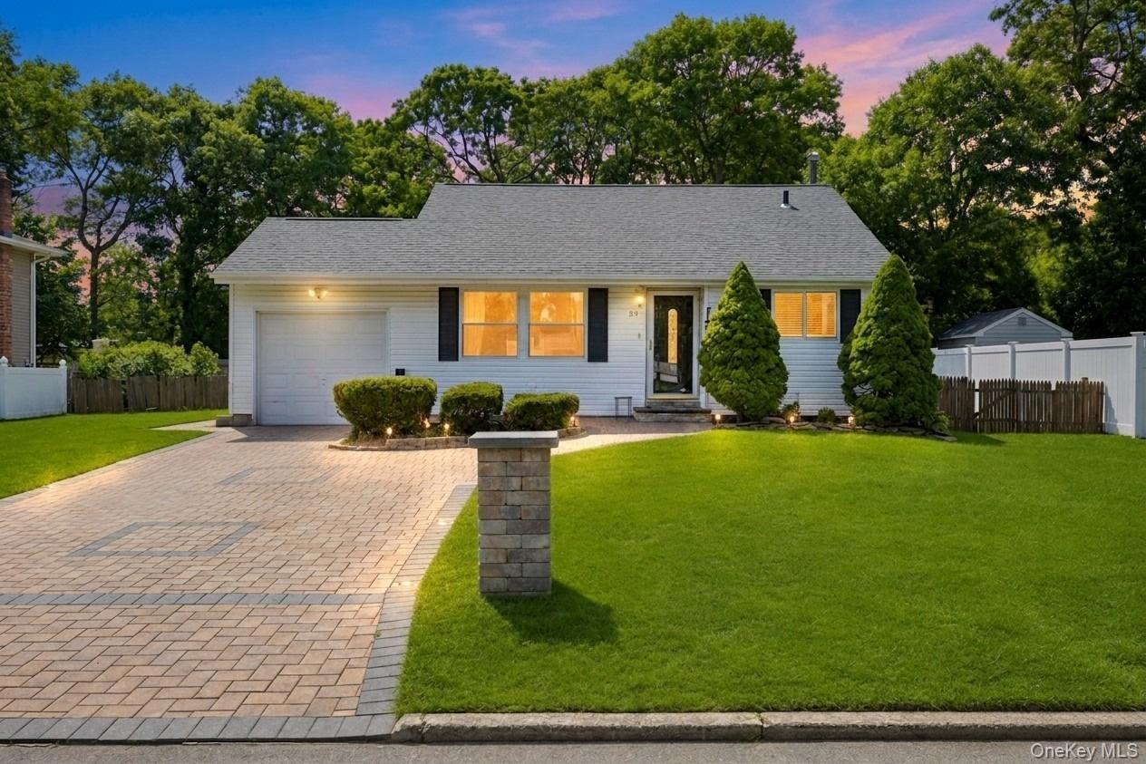 39 Superior Street Property Photo 1