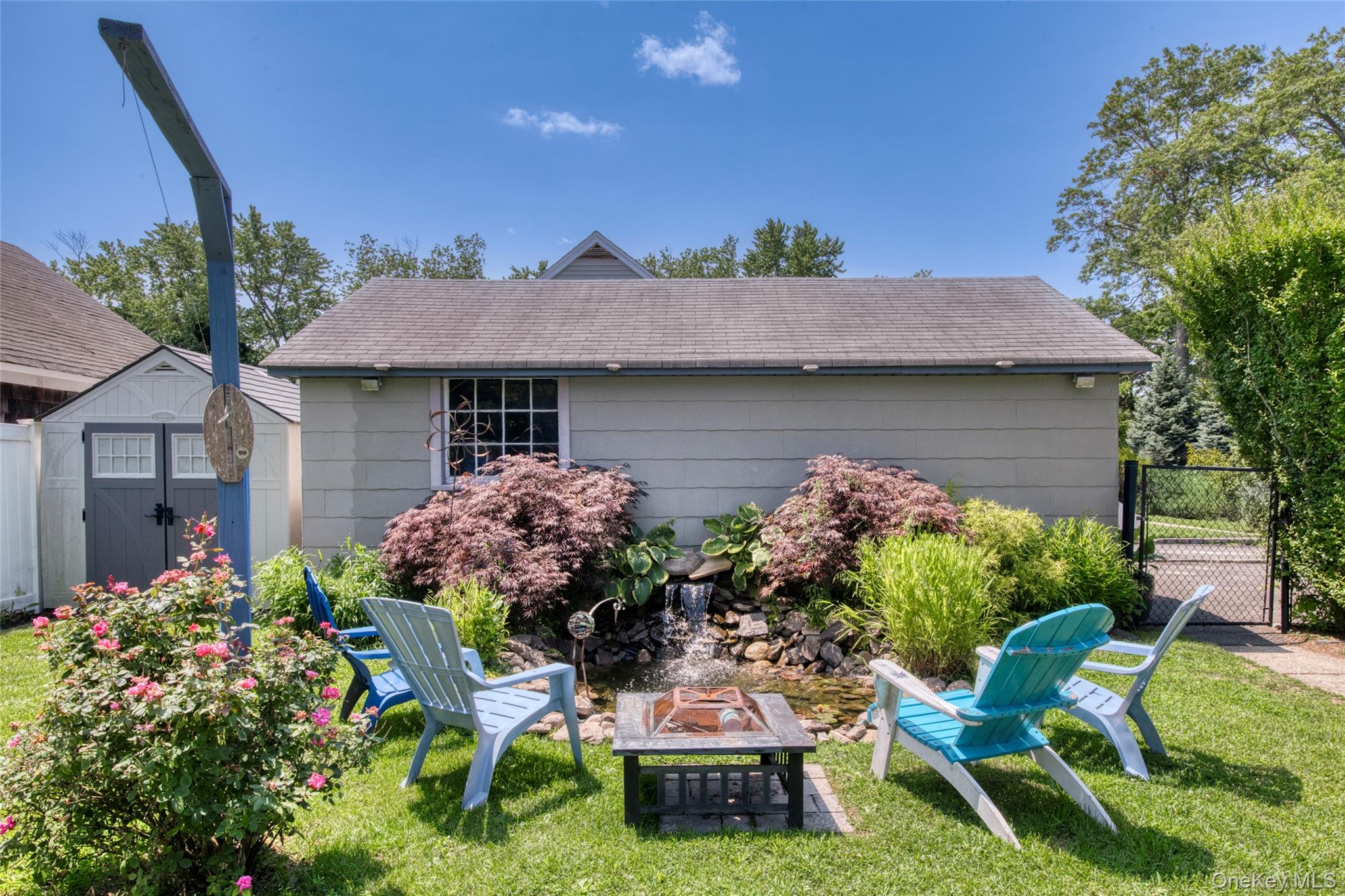 1227 Roanoke Avenue Property Photo 5