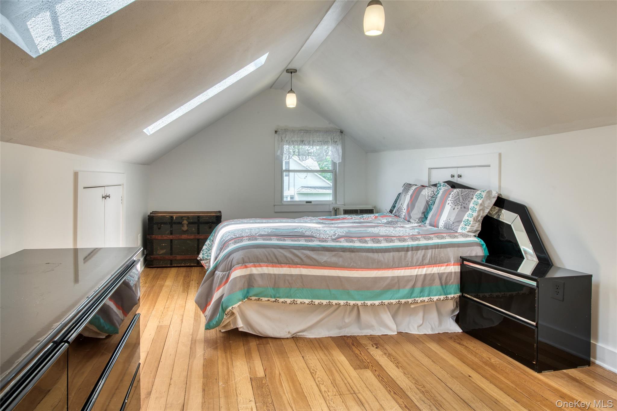 1227 Roanoke Avenue Property Photo 14
