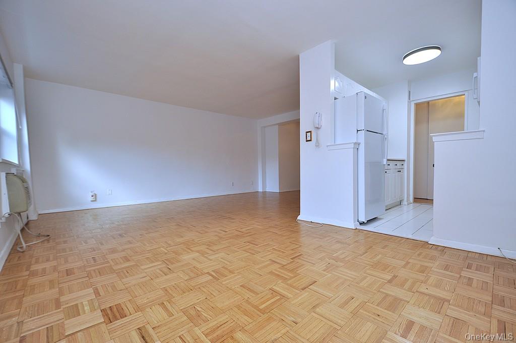 111 E Hartsdale Avenue 3d Property Photo 20