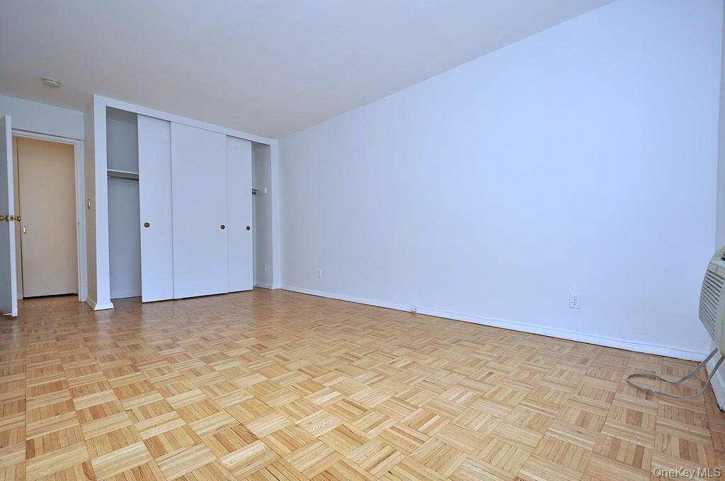 111 E Hartsdale Avenue 3d Property Photo 27