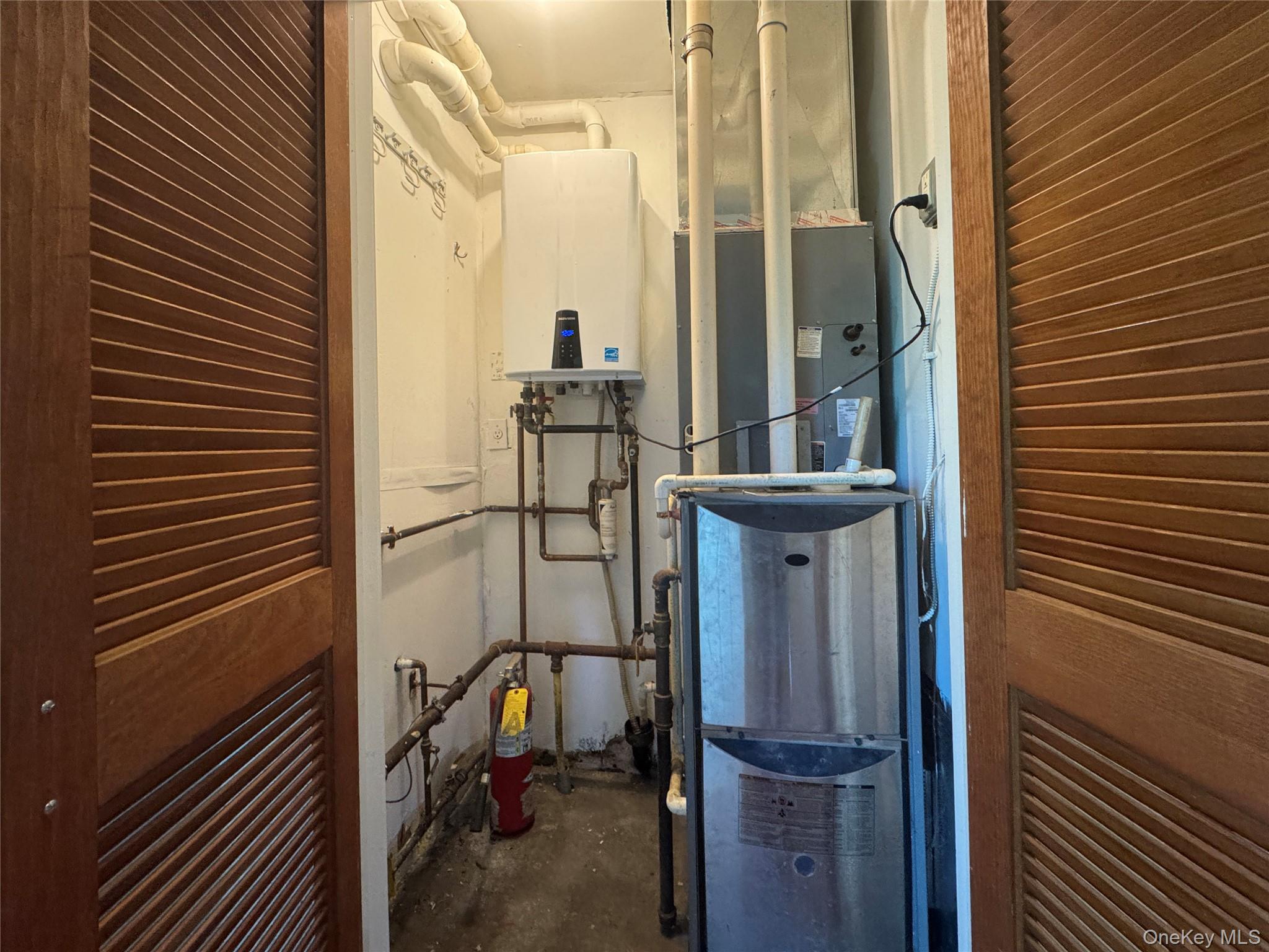 7 Bridge Street Property Photo 12