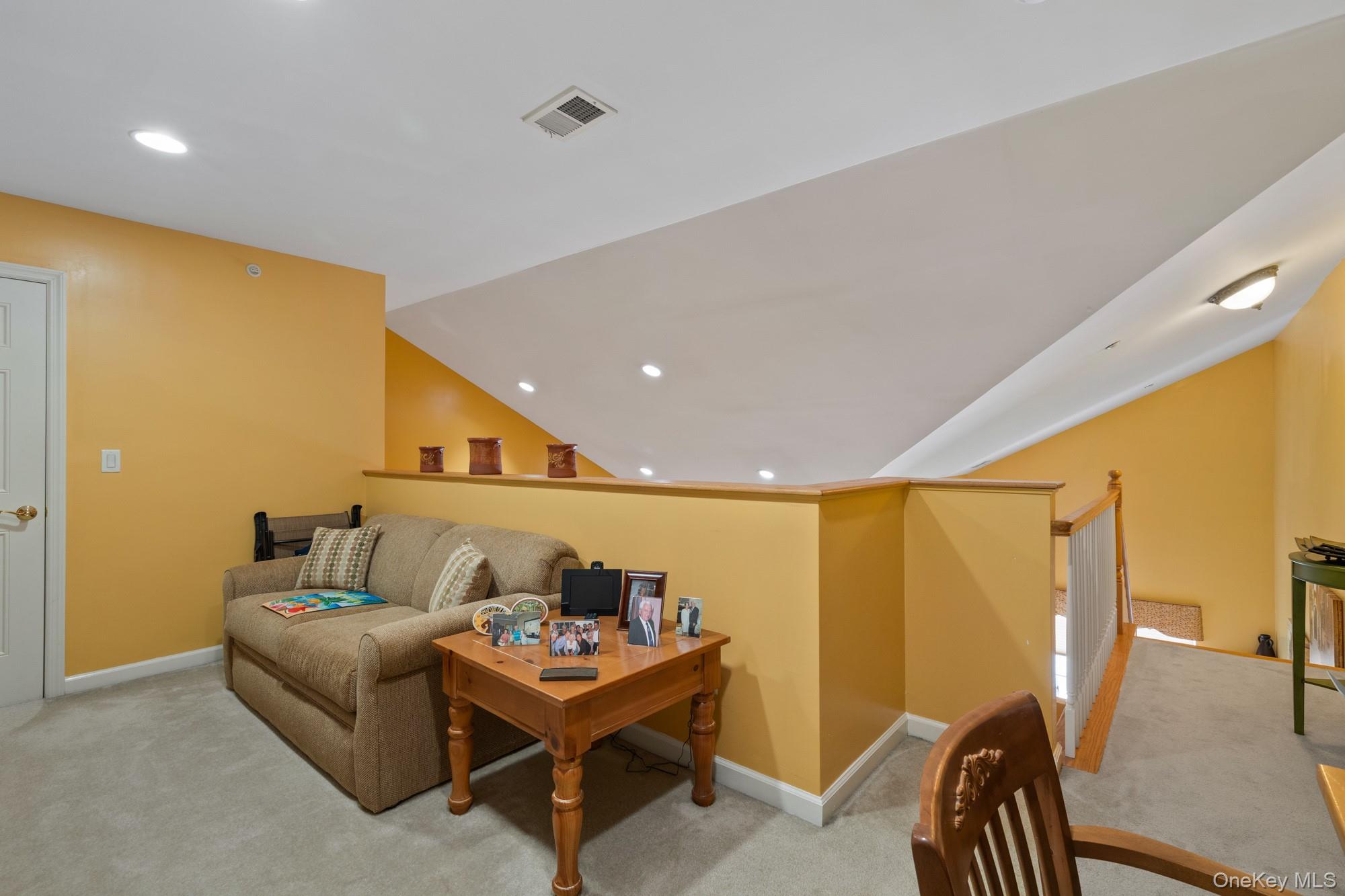 421 Autumn Drive Property Photo 21