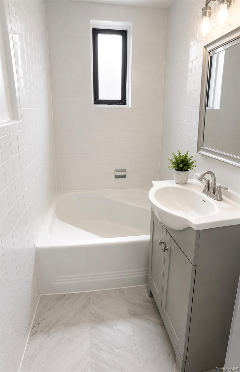 37-30 83rd Street 5l Property Photo 6