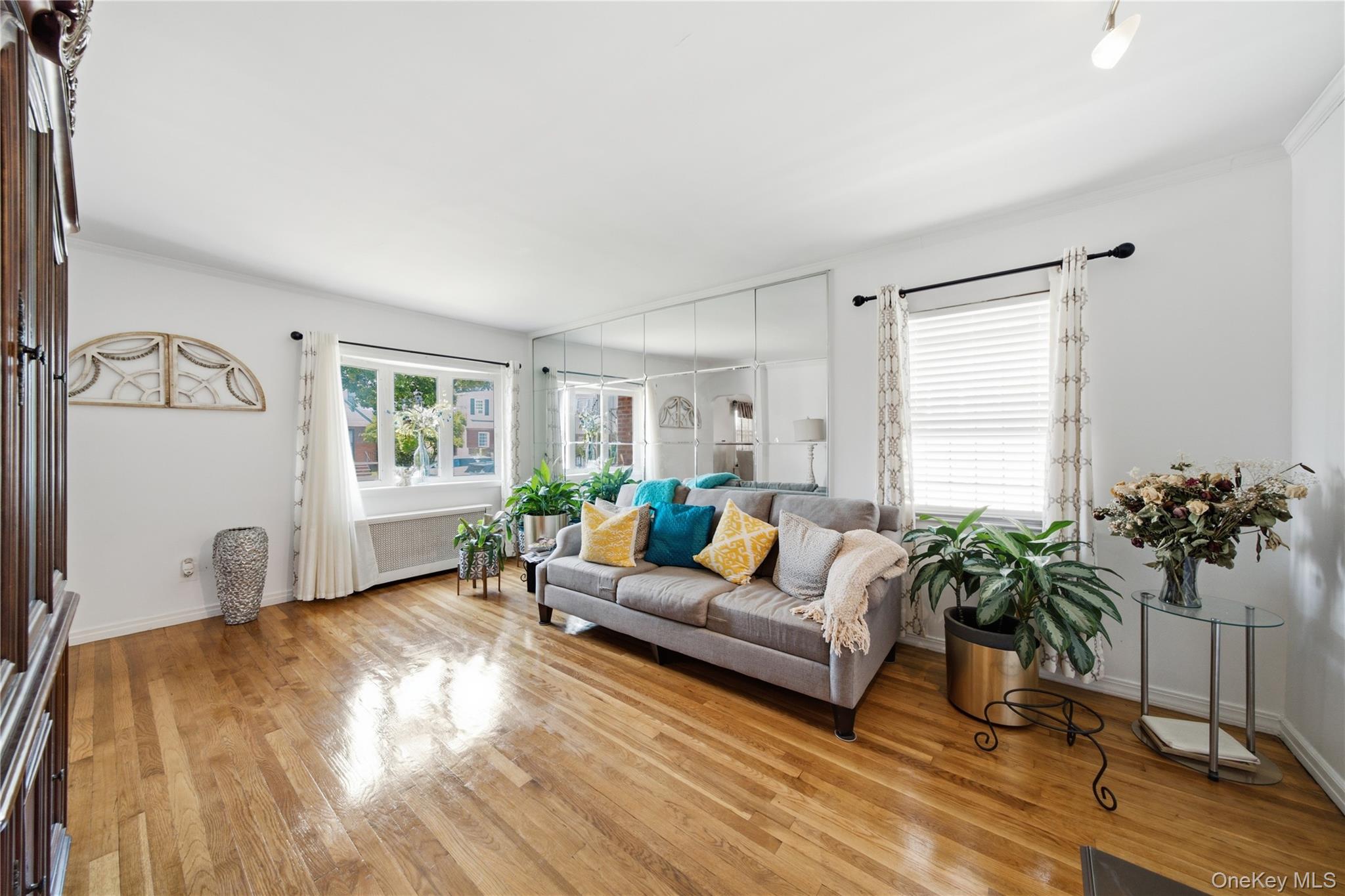 12043 232nd Street Property Photo 14