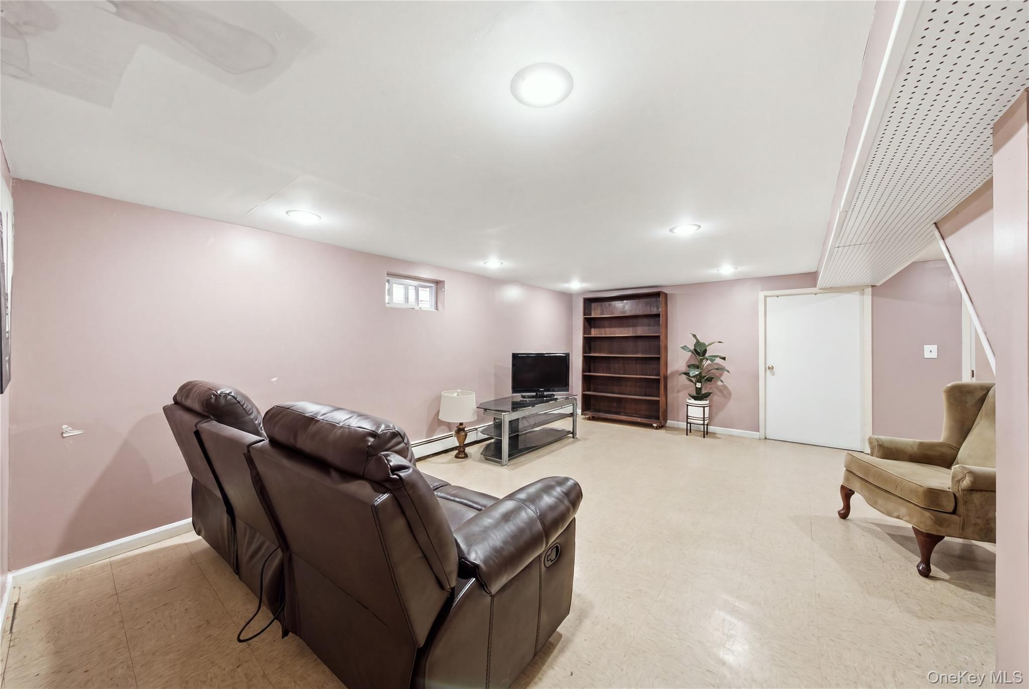 12043 232nd Street Property Photo 25