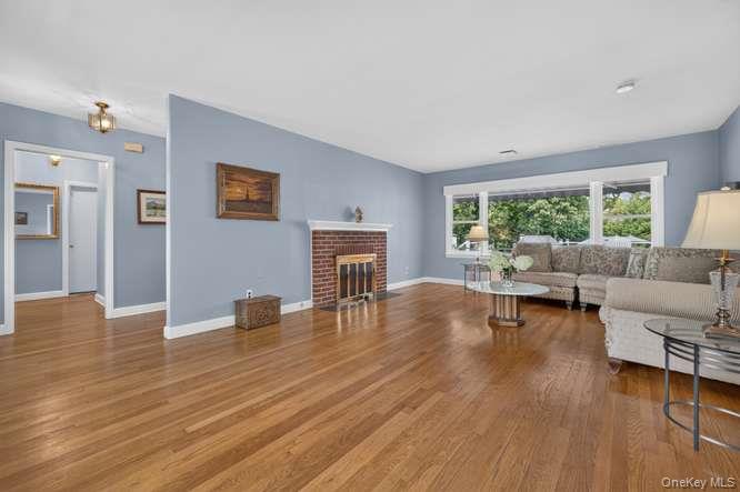 4 Woodleaf Court Property Photo 6