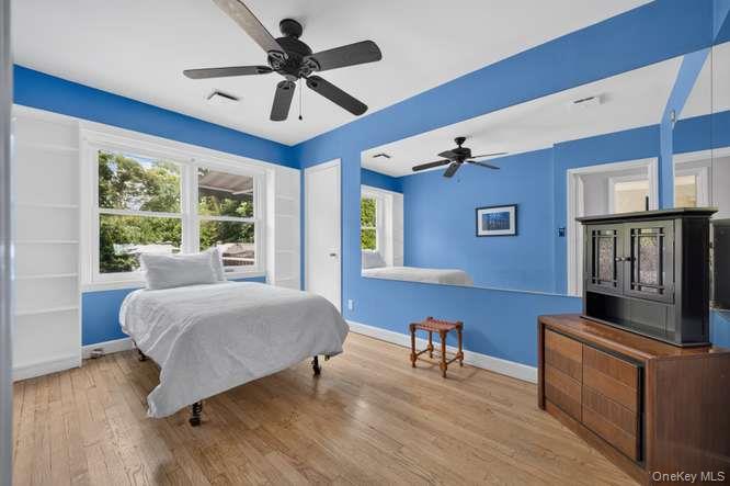 4 Woodleaf Court Property Photo 16