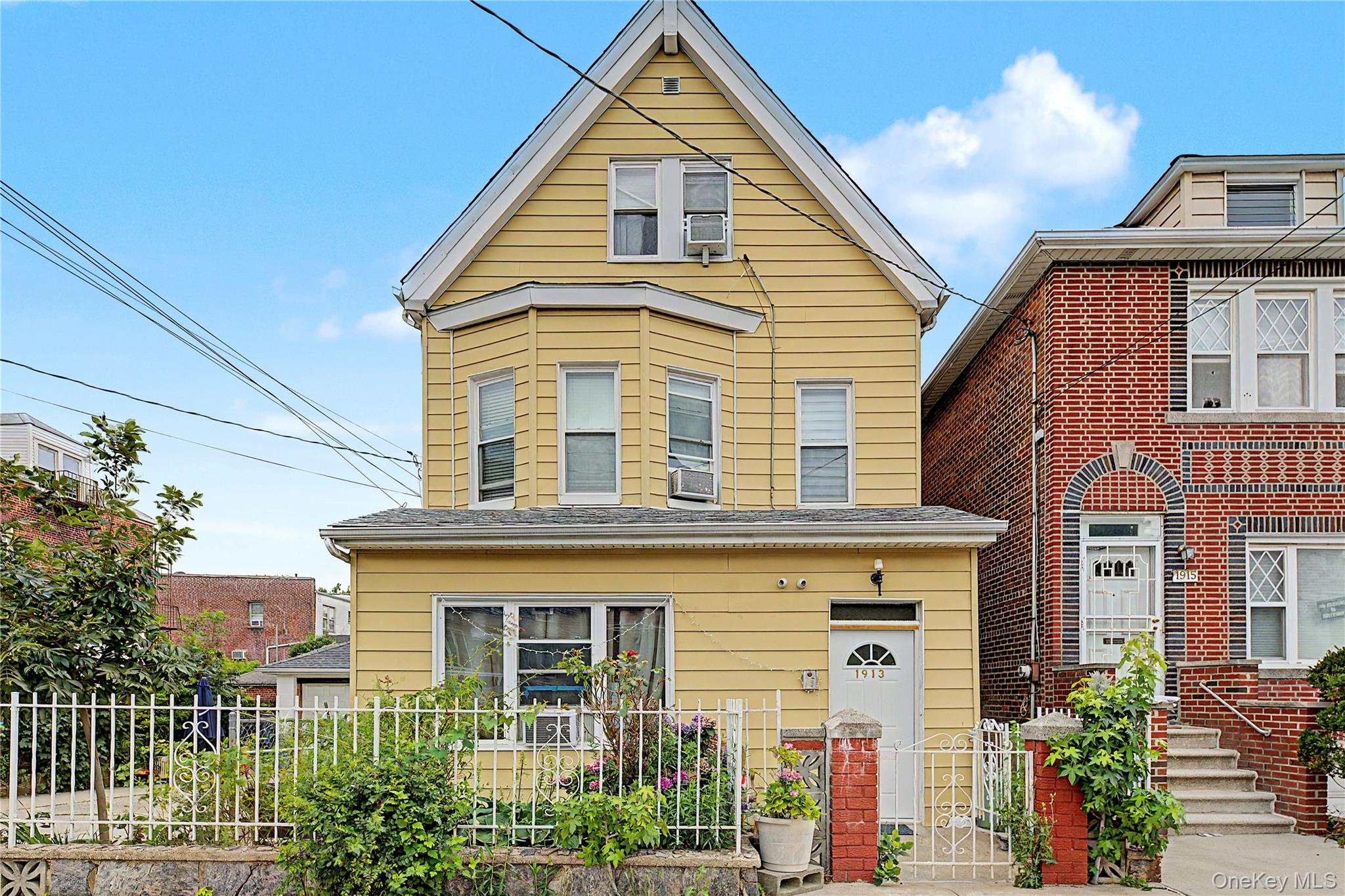 1913 Bogart Avenue Property Photo 1