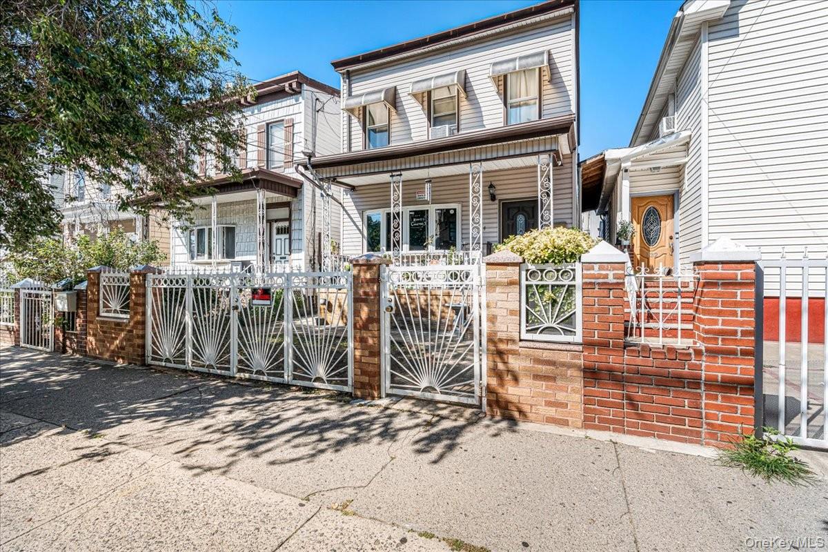 134 Logan Street Property Photo 2