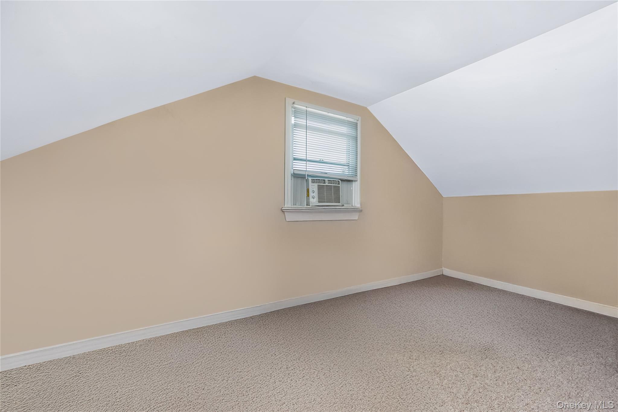 82 Herman Avenue Property Photo 15