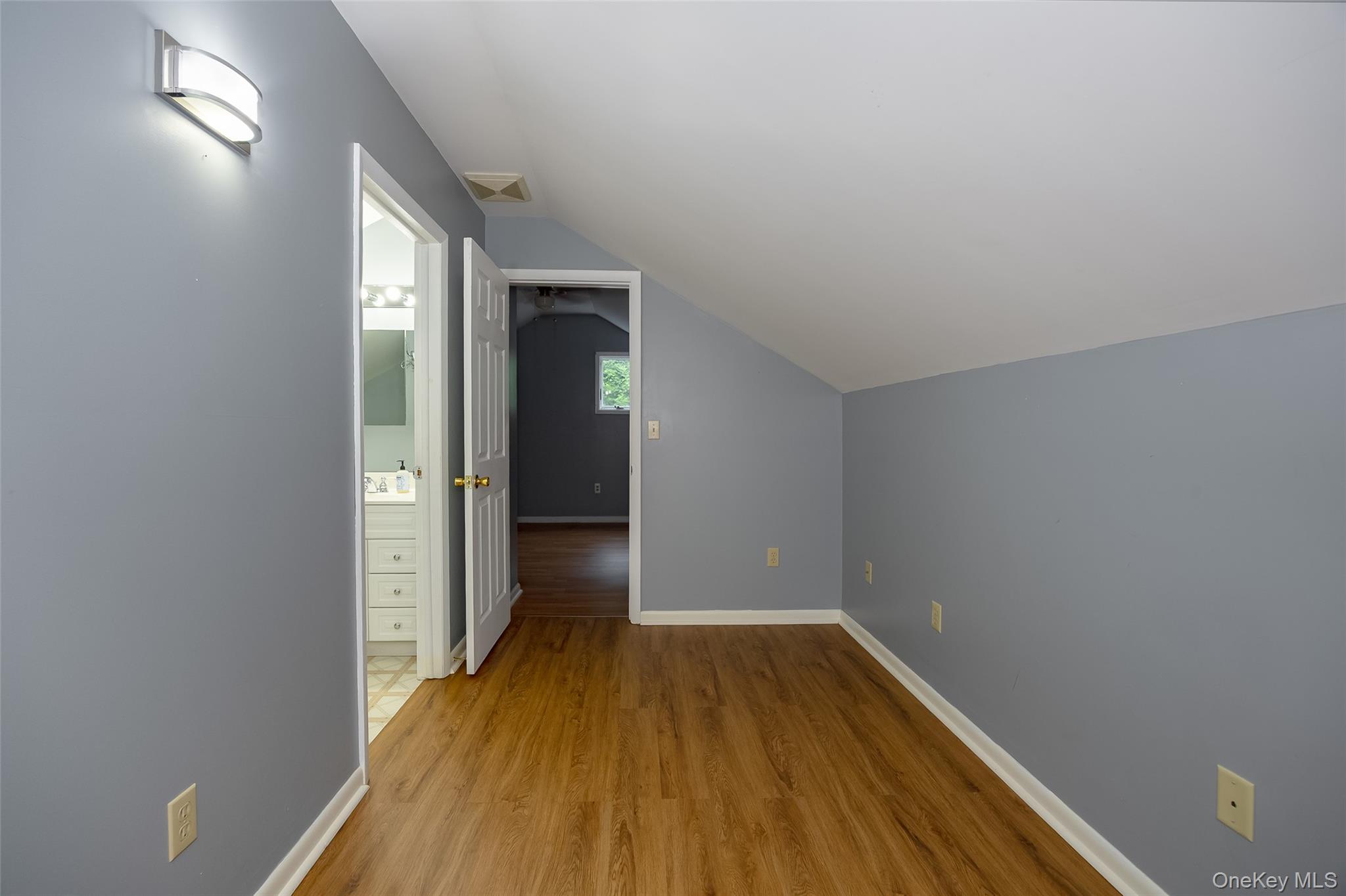 46 Barnard Avenue Property Photo 22