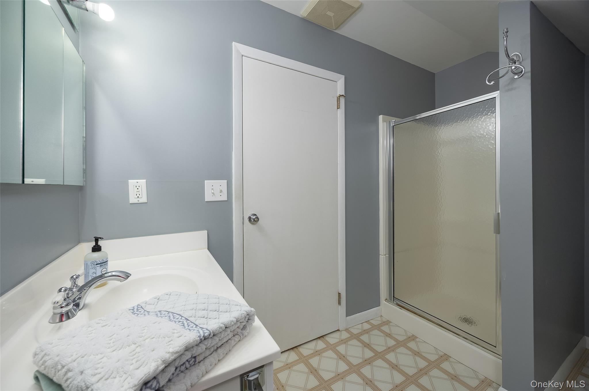 46 Barnard Avenue Property Photo 23