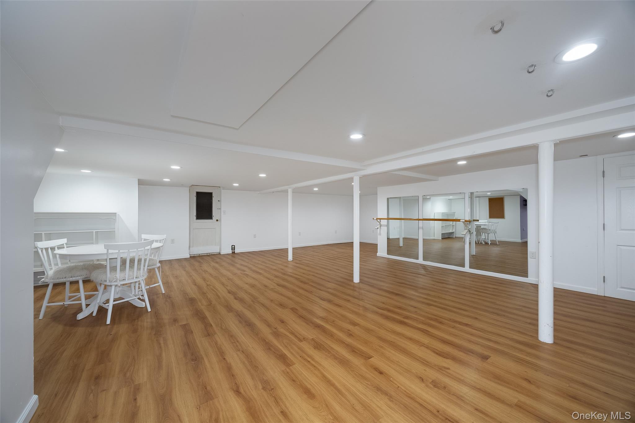 46 Barnard Avenue Property Photo 25