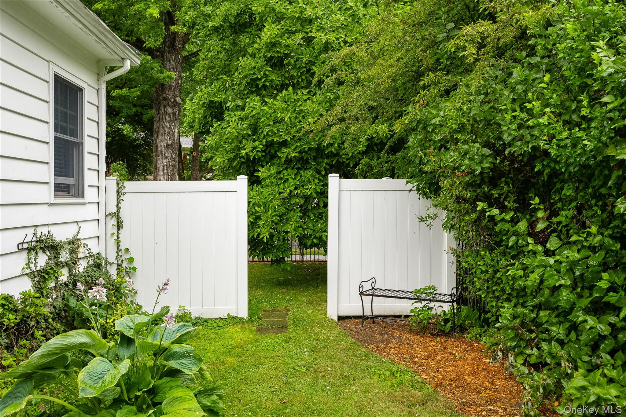 46 Barnard Avenue Property Photo 34