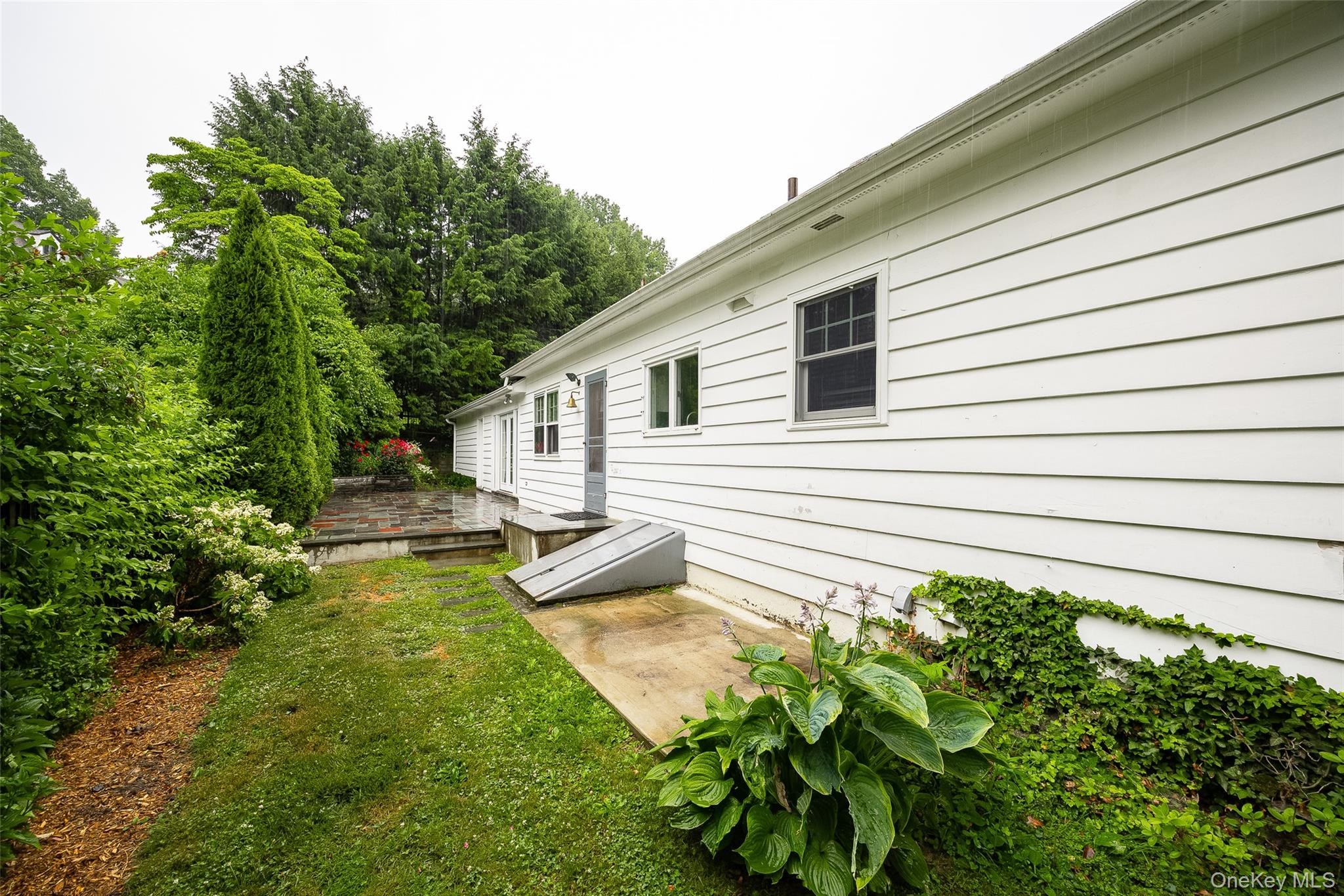 46 Barnard Avenue Property Photo 35