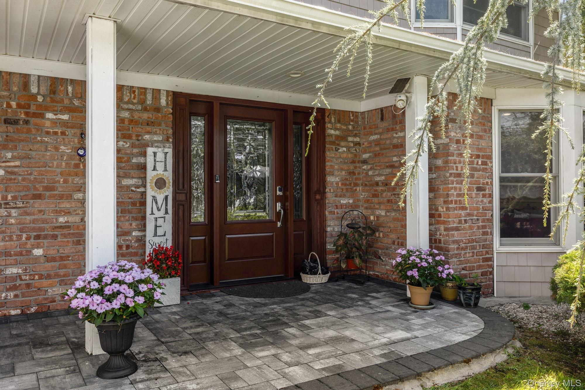 108 Burr Road Property Photo 4