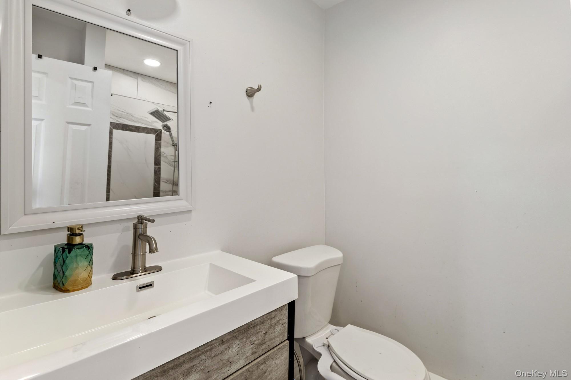 108 Burr Road Property Photo 30