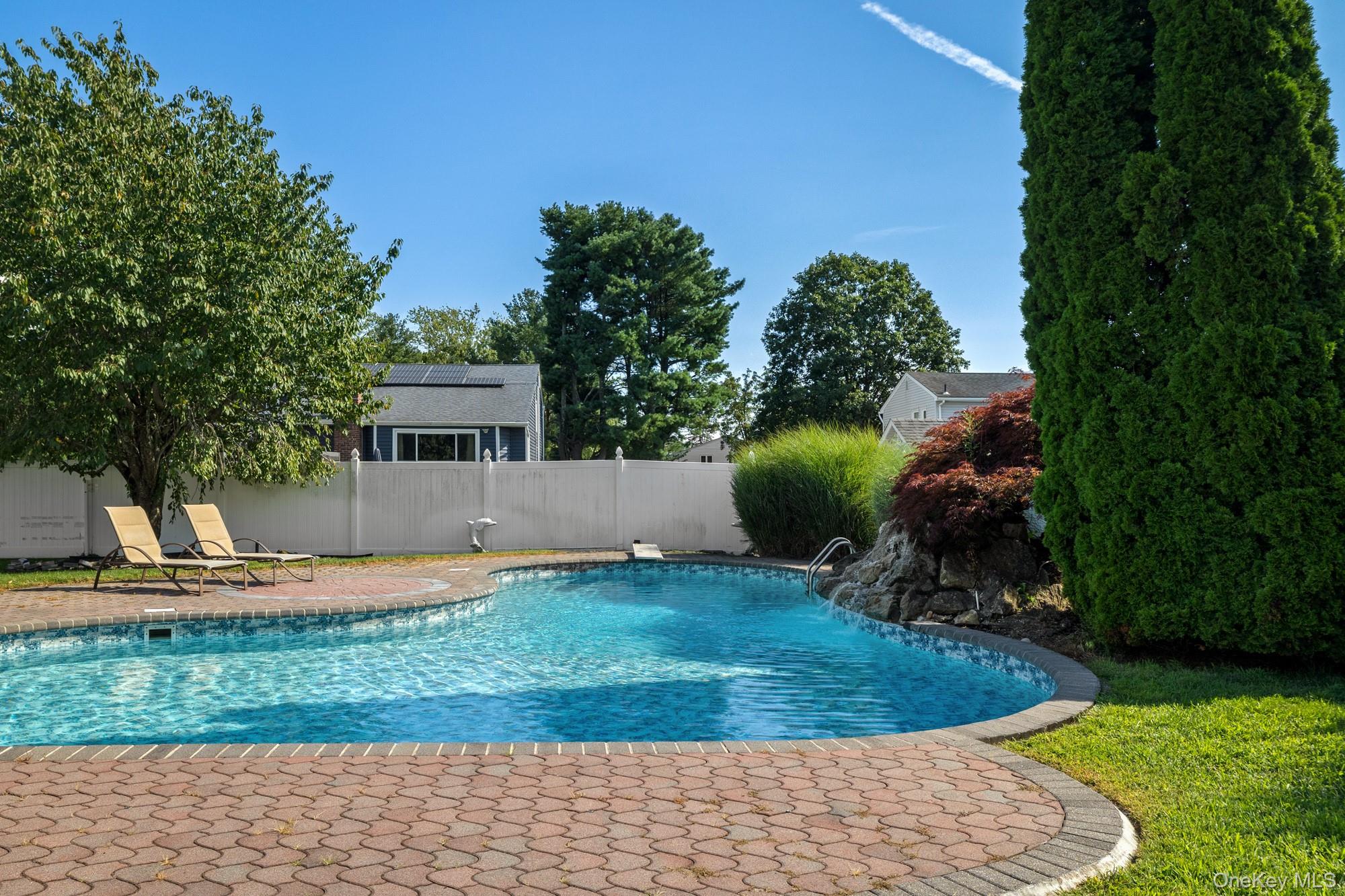 108 Burr Road Property Photo 38