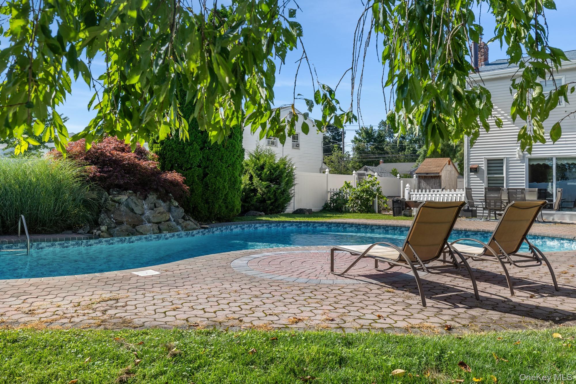 108 Burr Road Property Photo 40
