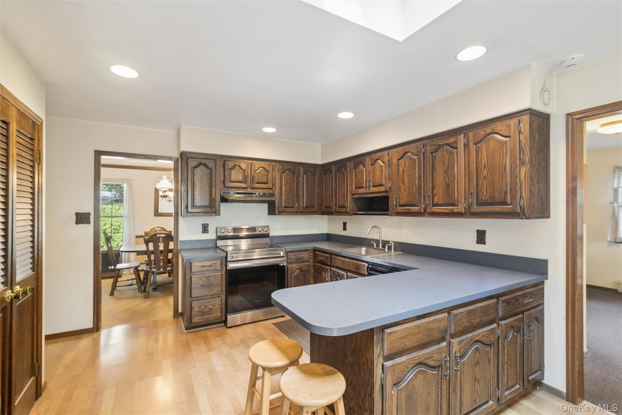 30 White Birch Circle Property Photo 9